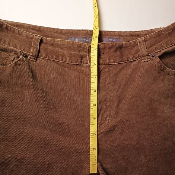 Liz Claiborne Corduroy Jeans Size 10 Mid Rise Boot Cut Brown Color - Picture 7 of 9